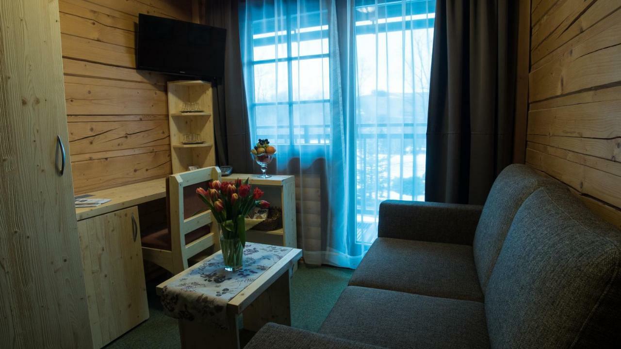 Bešeňová Sojka Resort - Hotel & Drevenice מראה חיצוני תמונה
